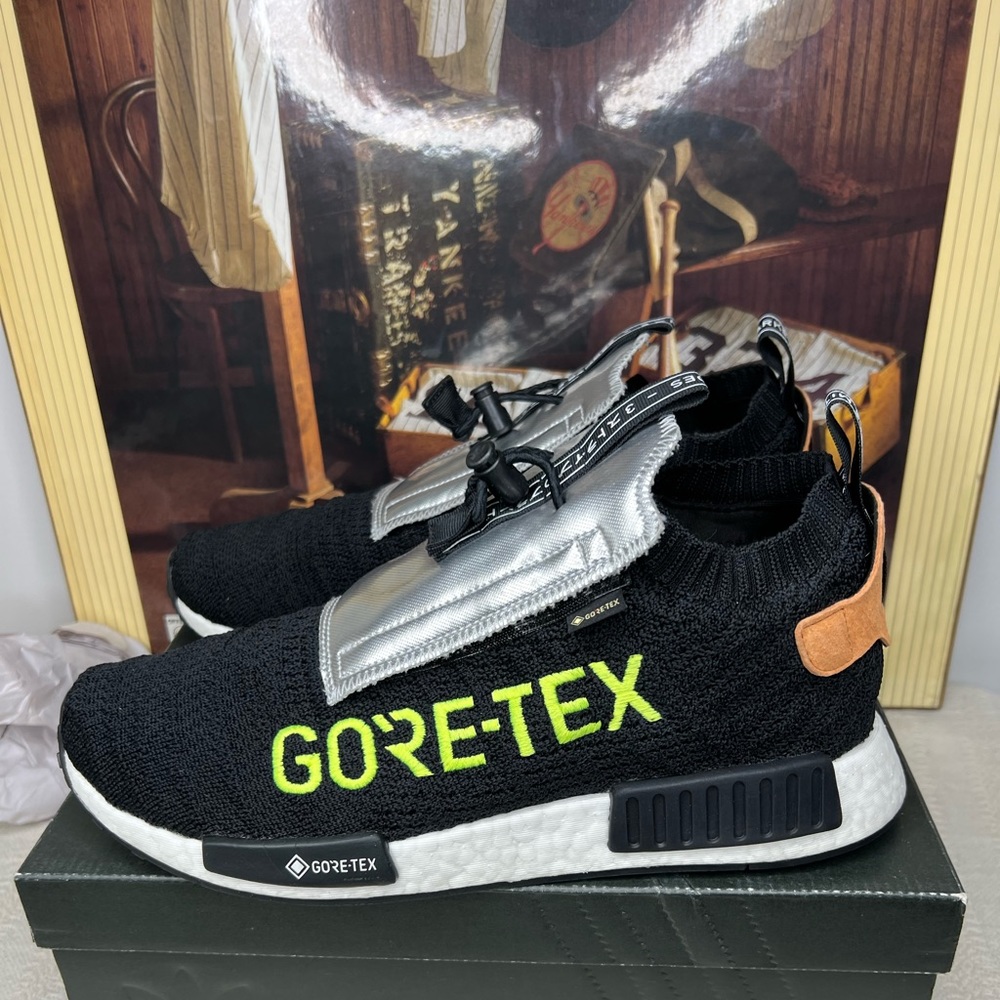 ‼️SOLD ‼️Adidas | Men’s TS1 Gore-Tex Sneakers - Picture 2 of 10